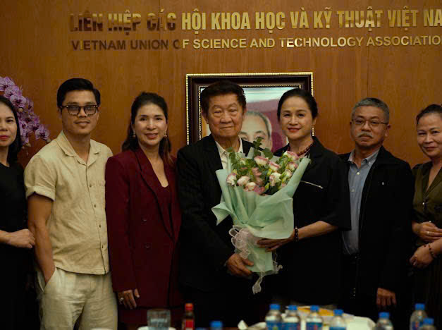 Hình ảnh ấn tượng tại Viện Nghiên cứu Ứng dụng Công nghệ Mới