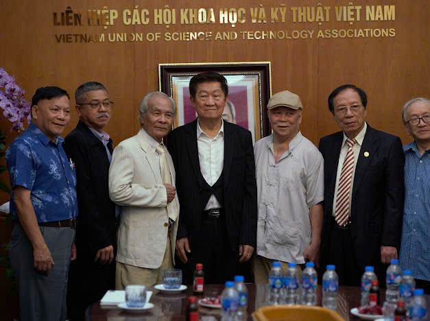 Hình ảnh ấn tượng tại Viện Nghiên cứu Ứng dụng Công nghệ Mới