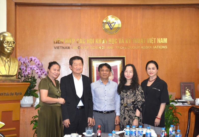 Hình ảnh ấn tượng tại Viện Nghiên cứu Ứng dụng Công nghệ Mới