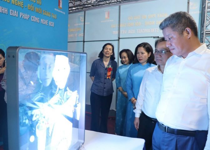 Phụ nữ Thủ đô ứng dụng công nghệ, đổi mới sáng tạo