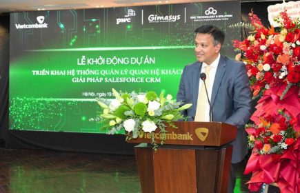 Vietcombank hợp tác cùng Salesforce thúc đẩy đổi mới sáng tạo ứng dụng trí tuệ nhân tạo